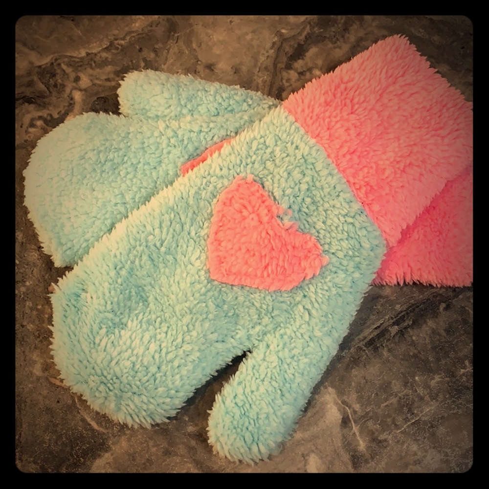 New Super Soft Mittens